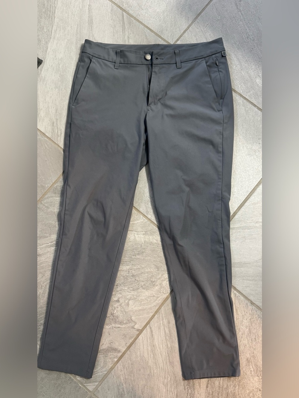 Lululemon Men's Gray Slim Commission Pants - Size 31 x 30